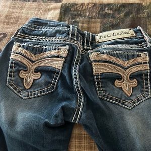Size 26 rock revival capris